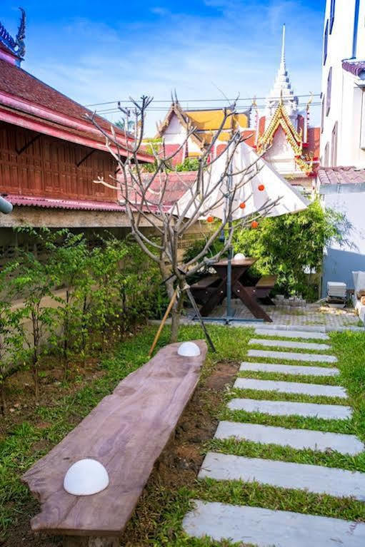 White Monkey Guesthouse Phetchaburi Zewnętrze zdjęcie